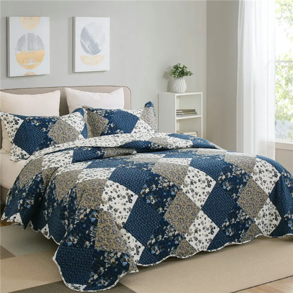 Coverlet Set